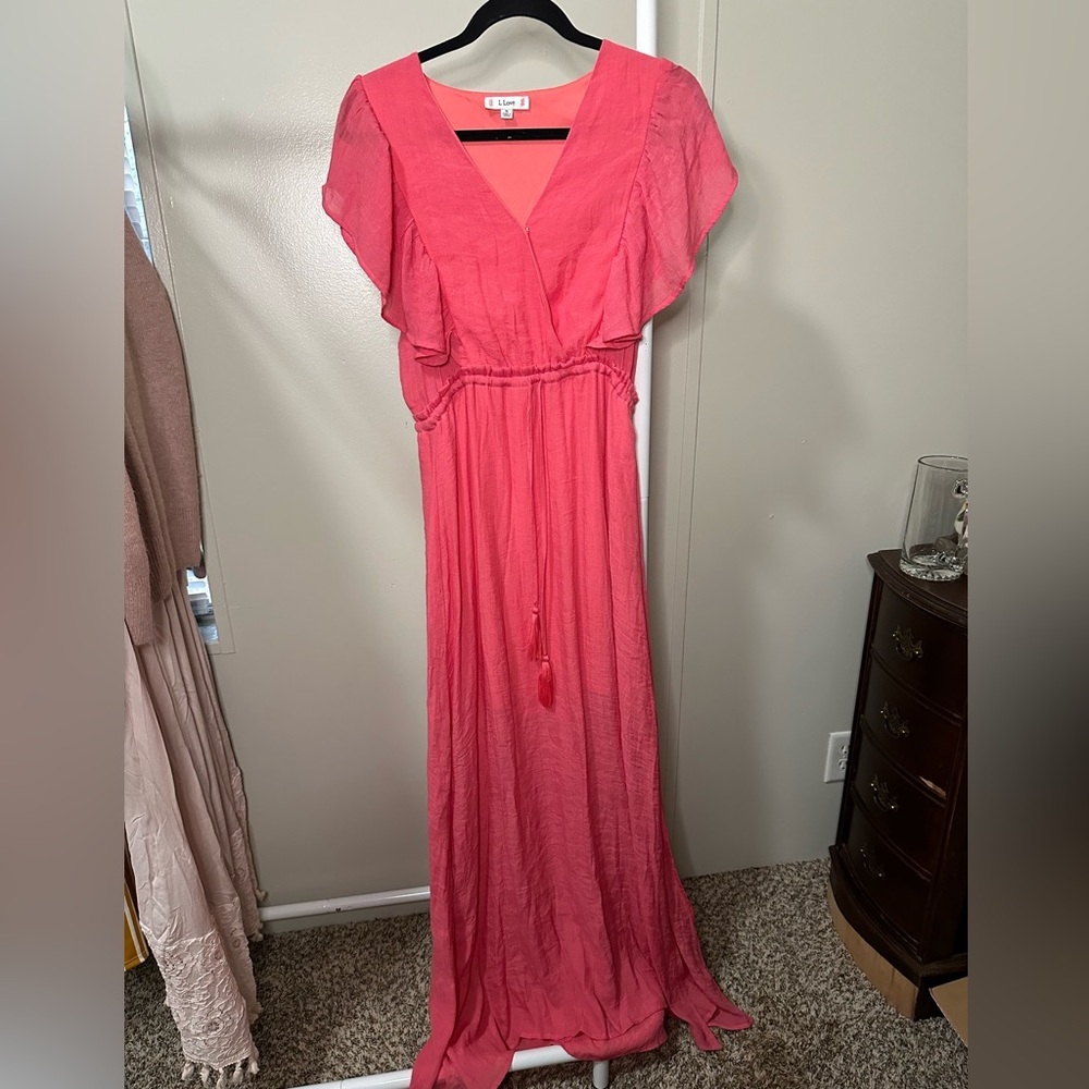 Pink Short Sleeve V Neck Flowy Maxi Dress size small boho beachy Barbie